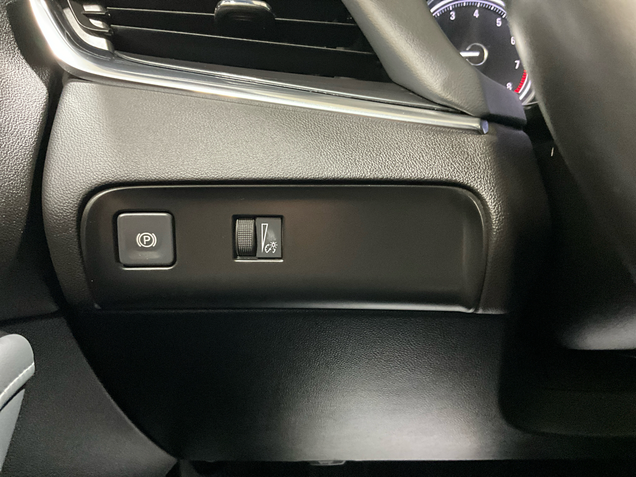 Buick Enclave AWD 4dr Essence 2023