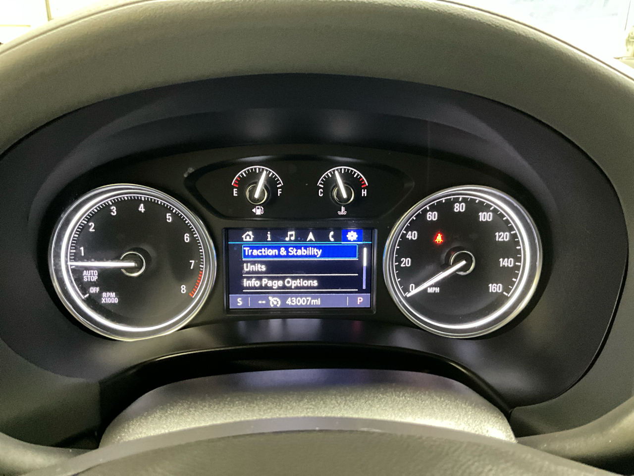 Buick Enclave AWD 4dr Essence 2023