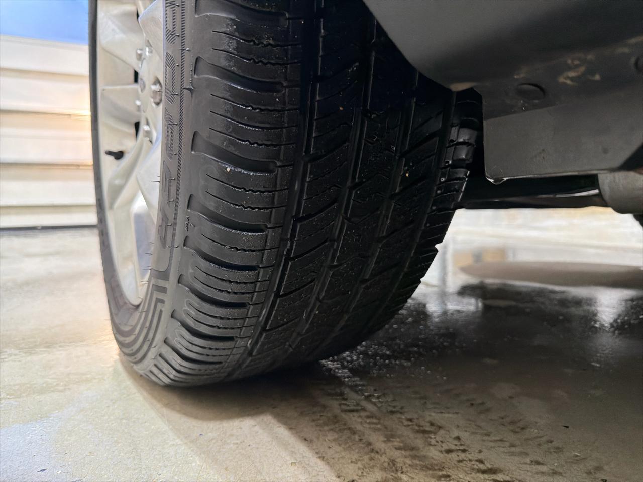 Ford Explorer FWD 4dr XLT 2014