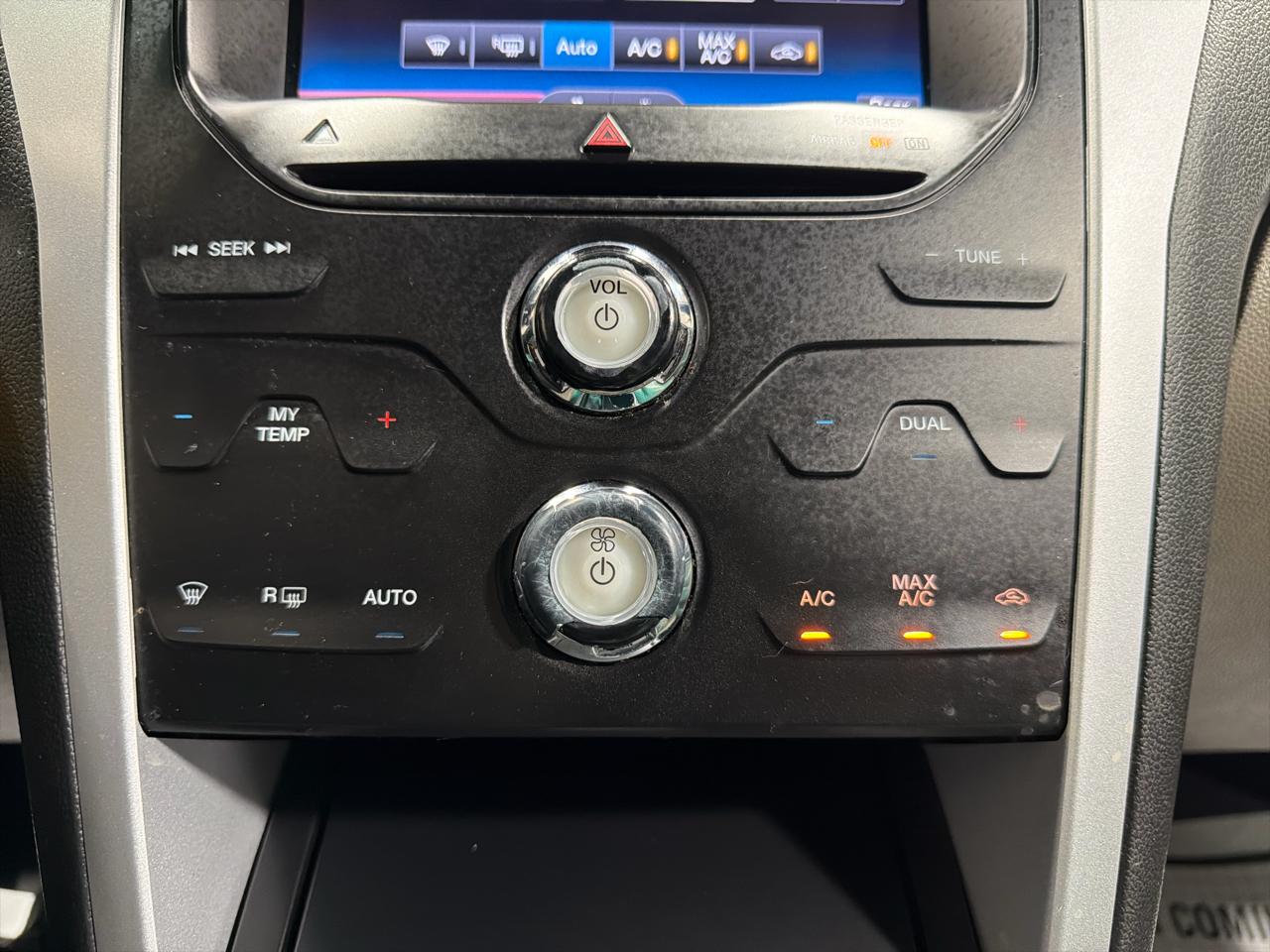 Ford Explorer FWD 4dr XLT 2014