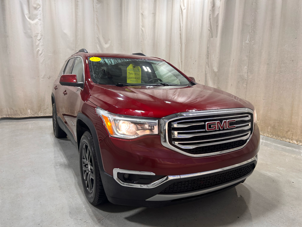 GMC Acadia FWD 4dr SLT w/SLT-1 2017