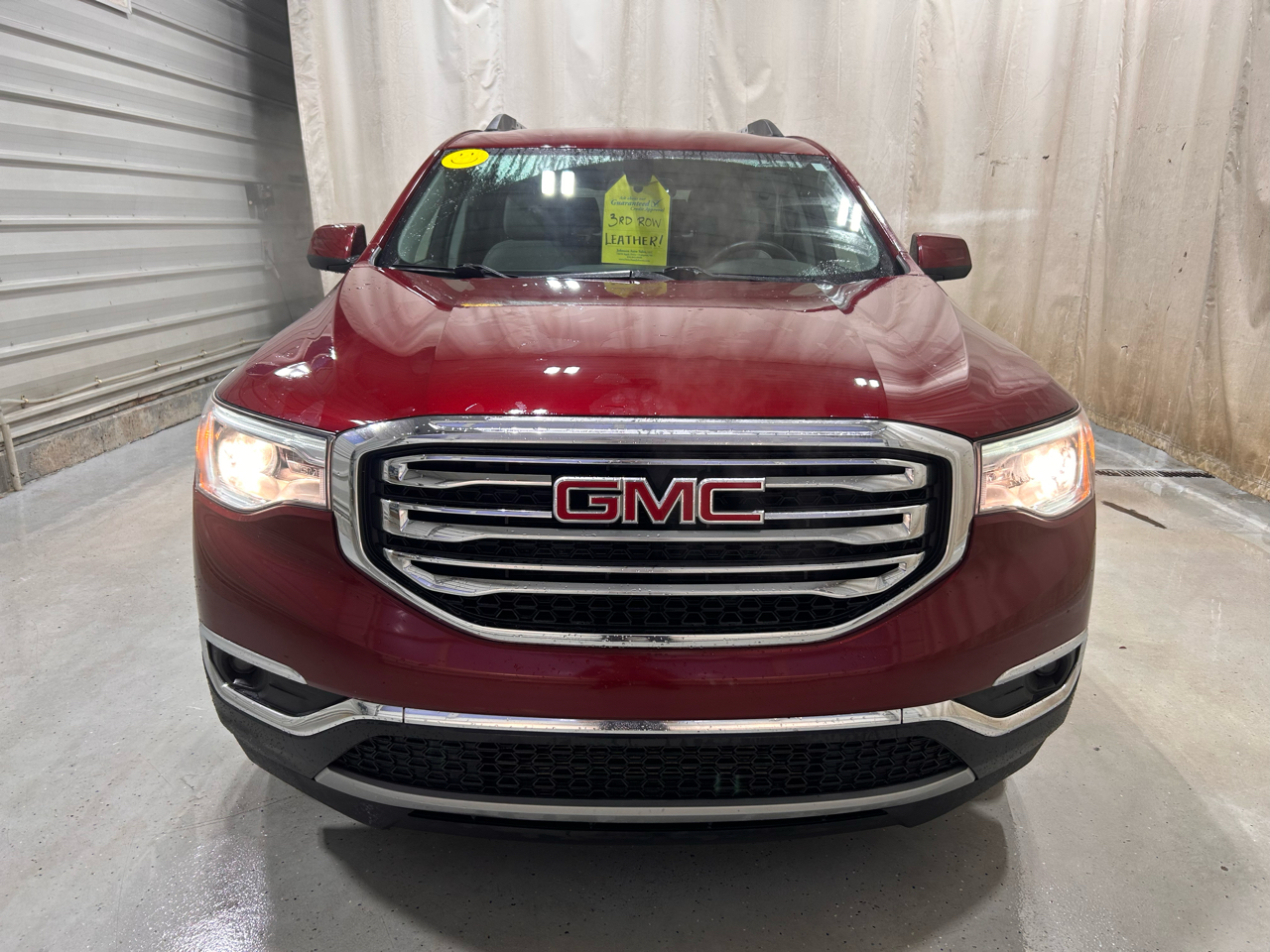 GMC Acadia FWD 4dr SLT w/SLT-1 2017
