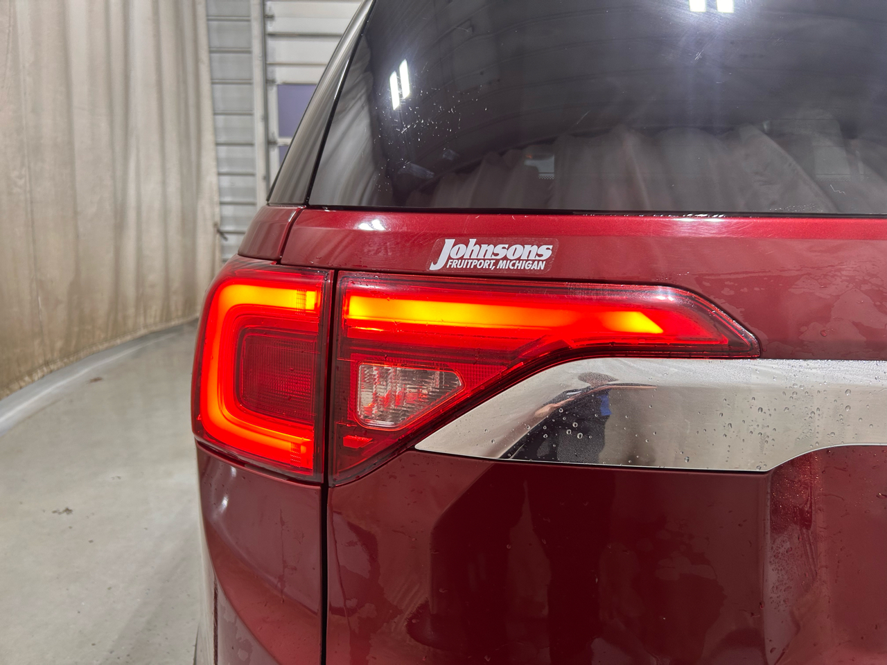 GMC Acadia FWD 4dr SLT w/SLT-1 2017