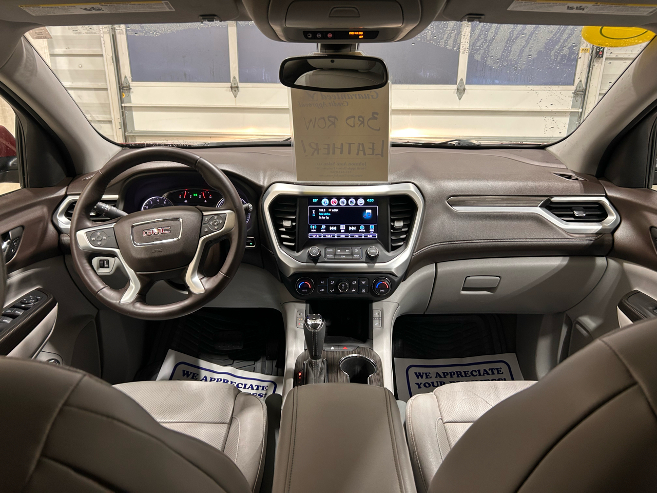 GMC Acadia FWD 4dr SLT w/SLT-1 2017