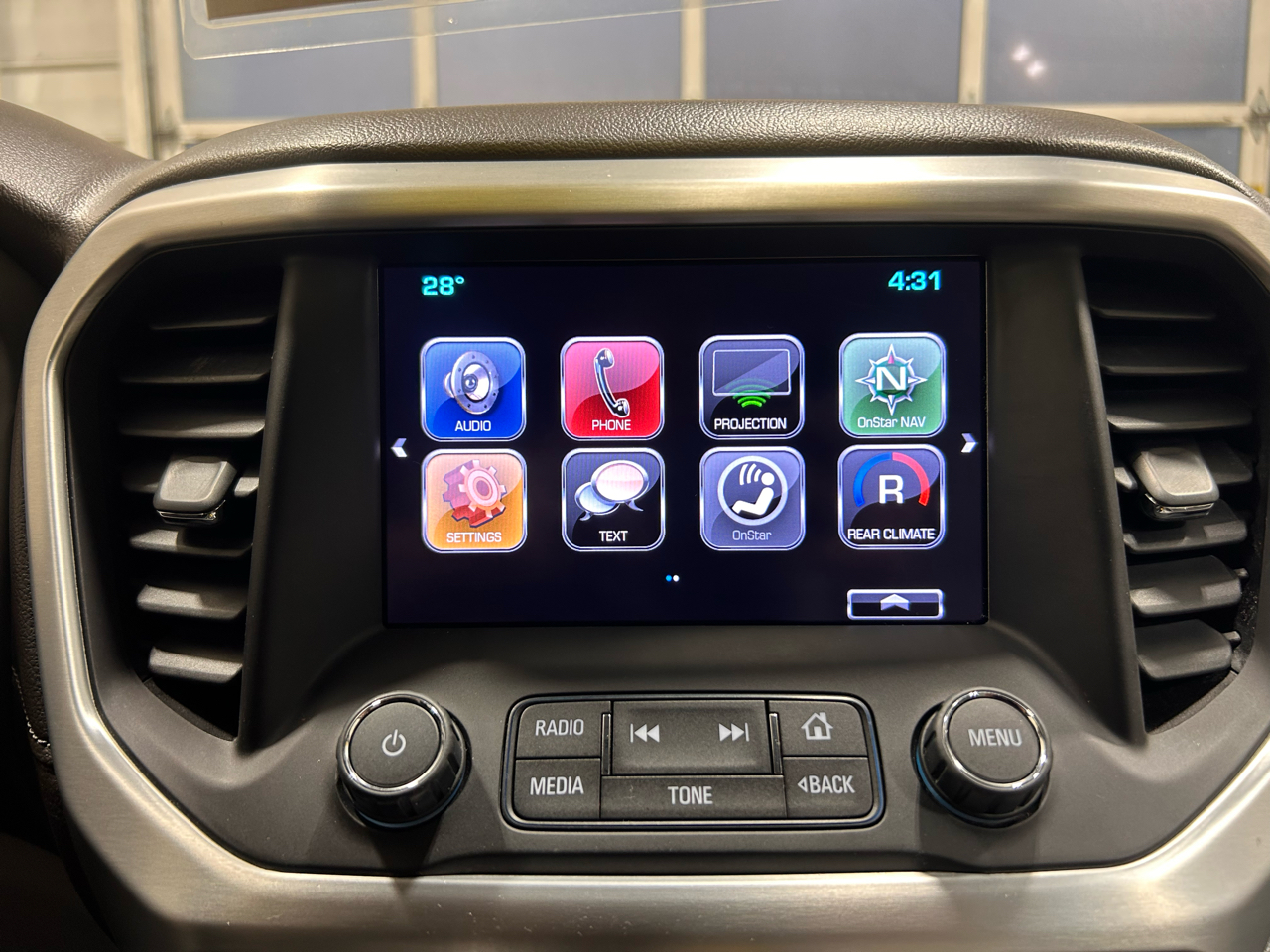 GMC Acadia FWD 4dr SLT w/SLT-1 2017