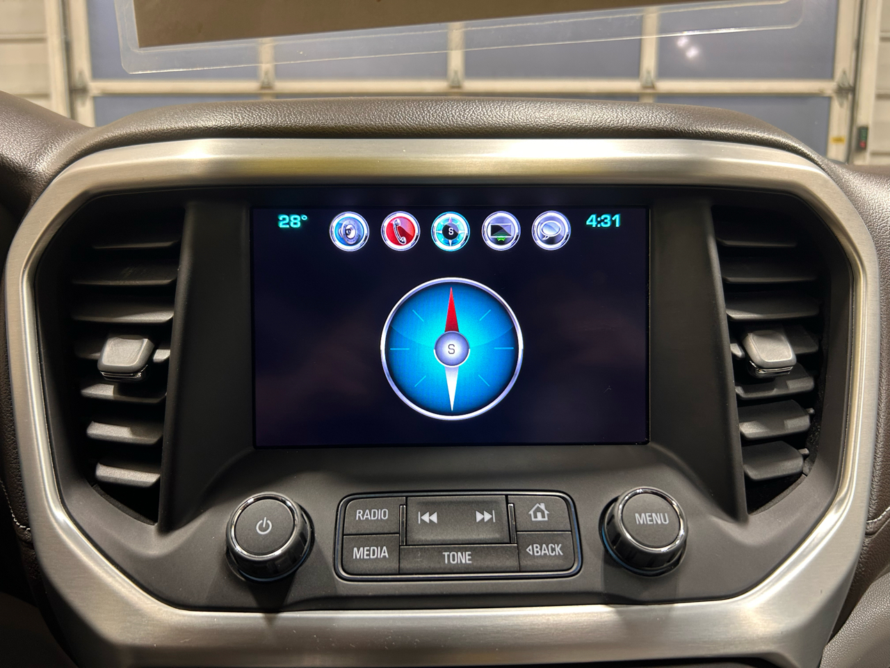 GMC Acadia FWD 4dr SLT w/SLT-1 2017