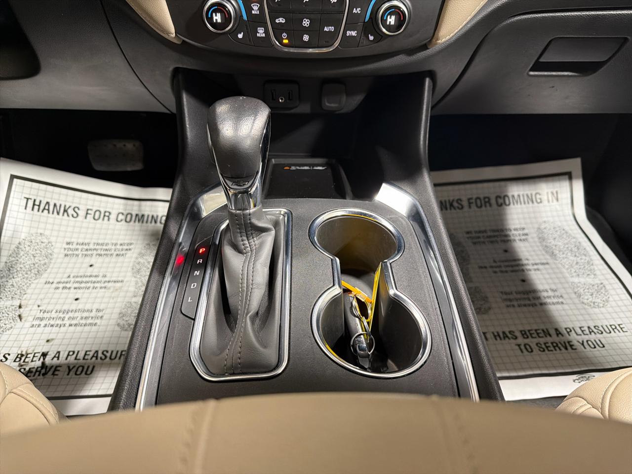 Chevrolet Traverse FWD 4dr LT Leather 2022