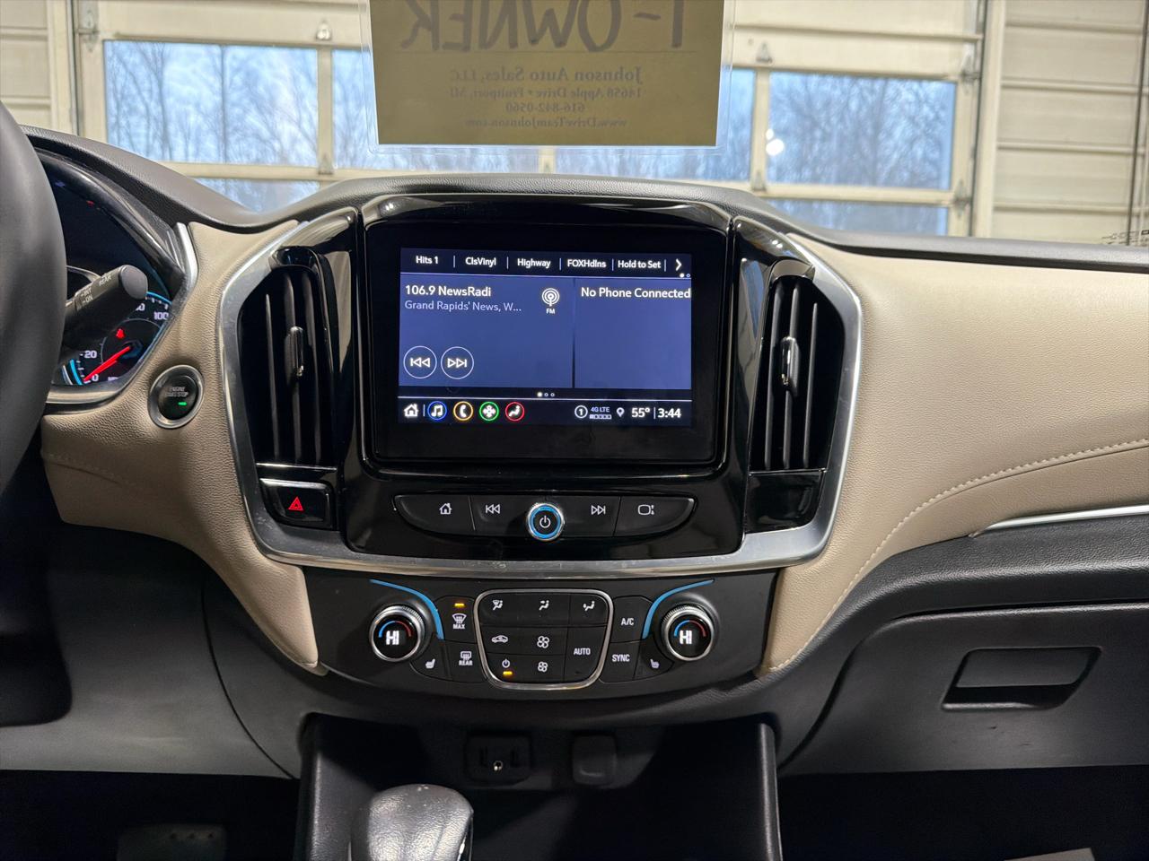 Chevrolet Traverse FWD 4dr LT Leather 2022