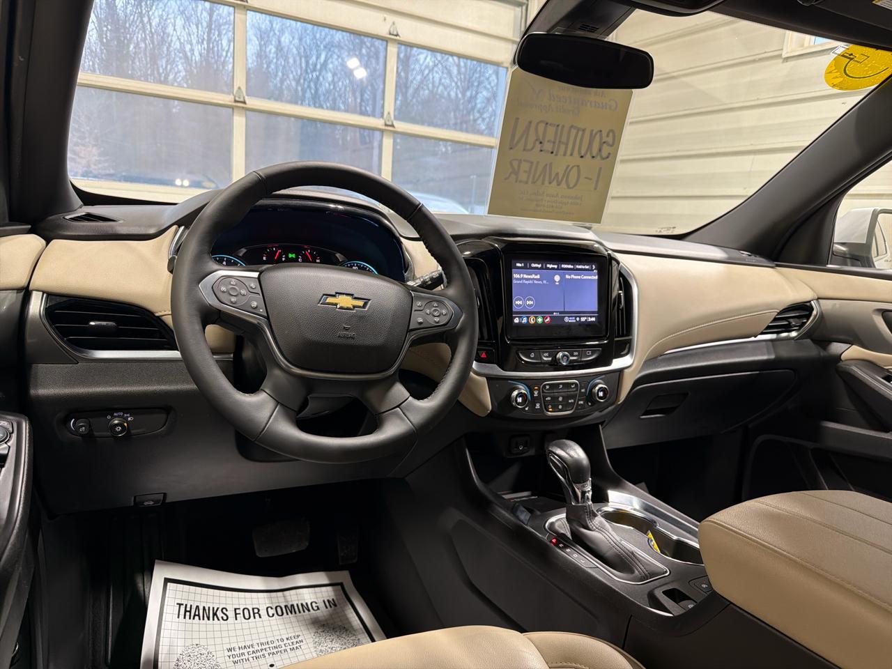 Chevrolet Traverse FWD 4dr LT Leather 2022