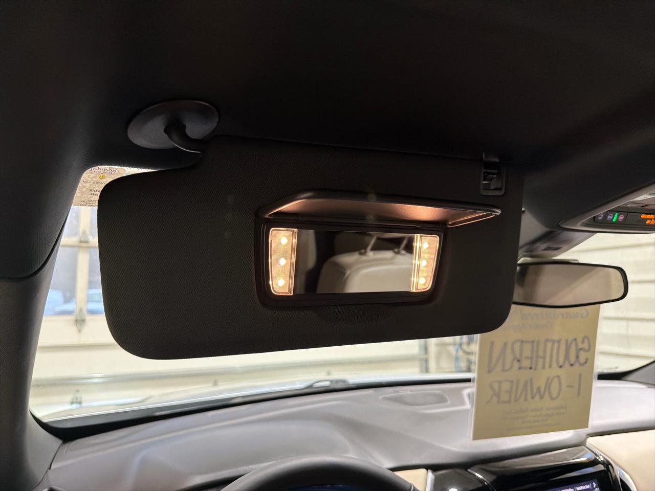 Chevrolet Traverse FWD 4dr LT Leather 2022