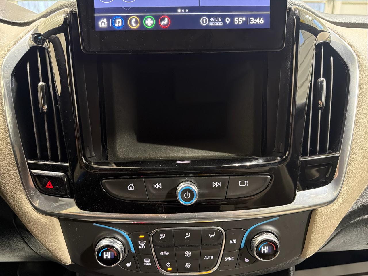 Chevrolet Traverse FWD 4dr LT Leather 2022