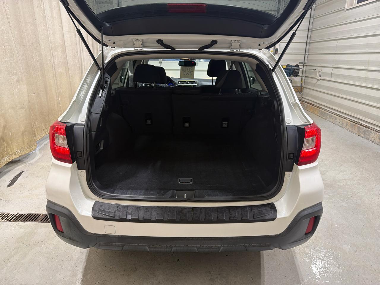 Subaru Outback 2.5i Premium 2018