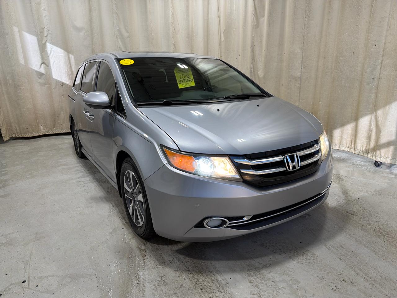 Honda Odyssey 5dr Touring Elite 2016