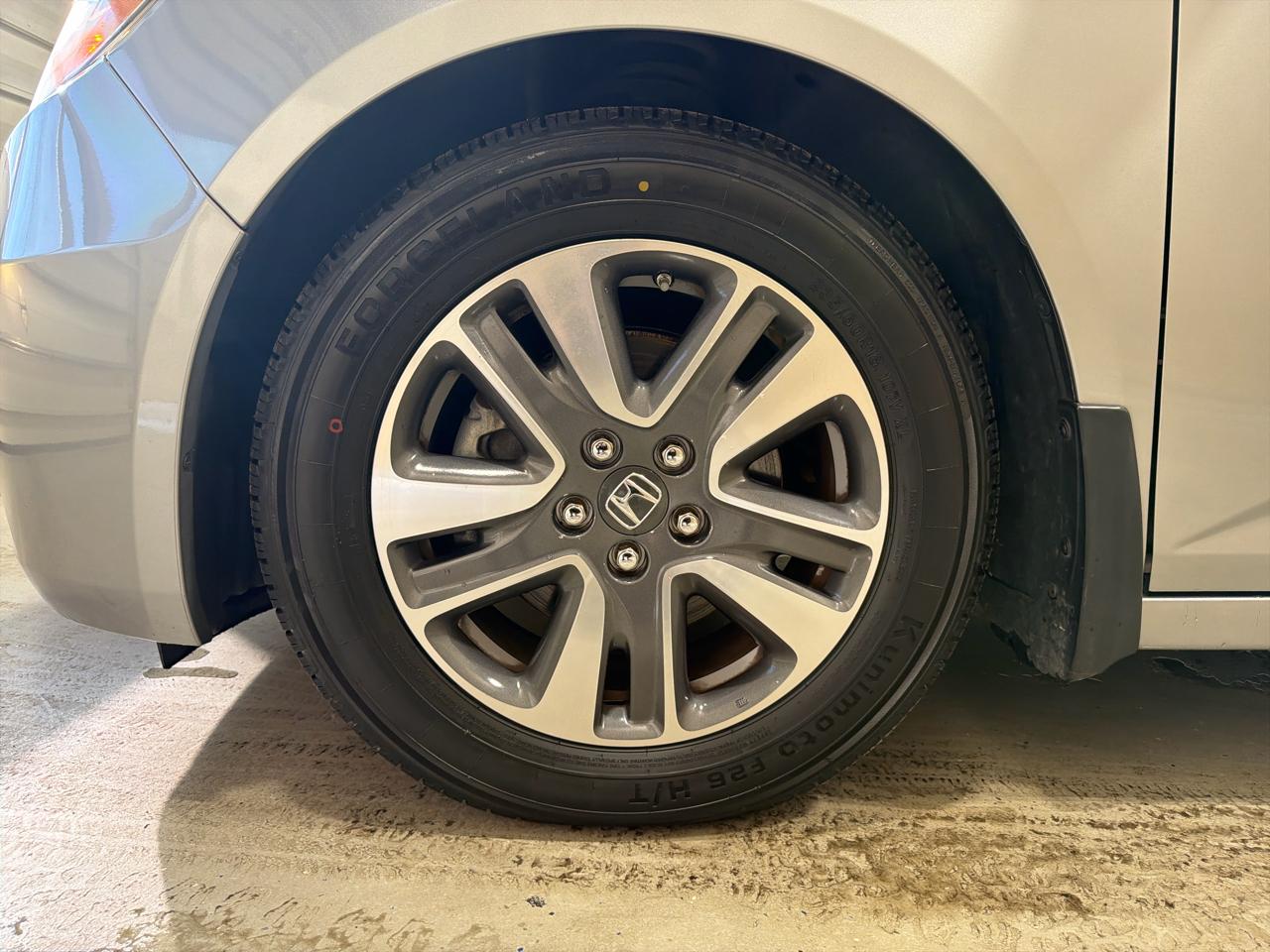 Honda Odyssey 5dr Touring Elite 2016