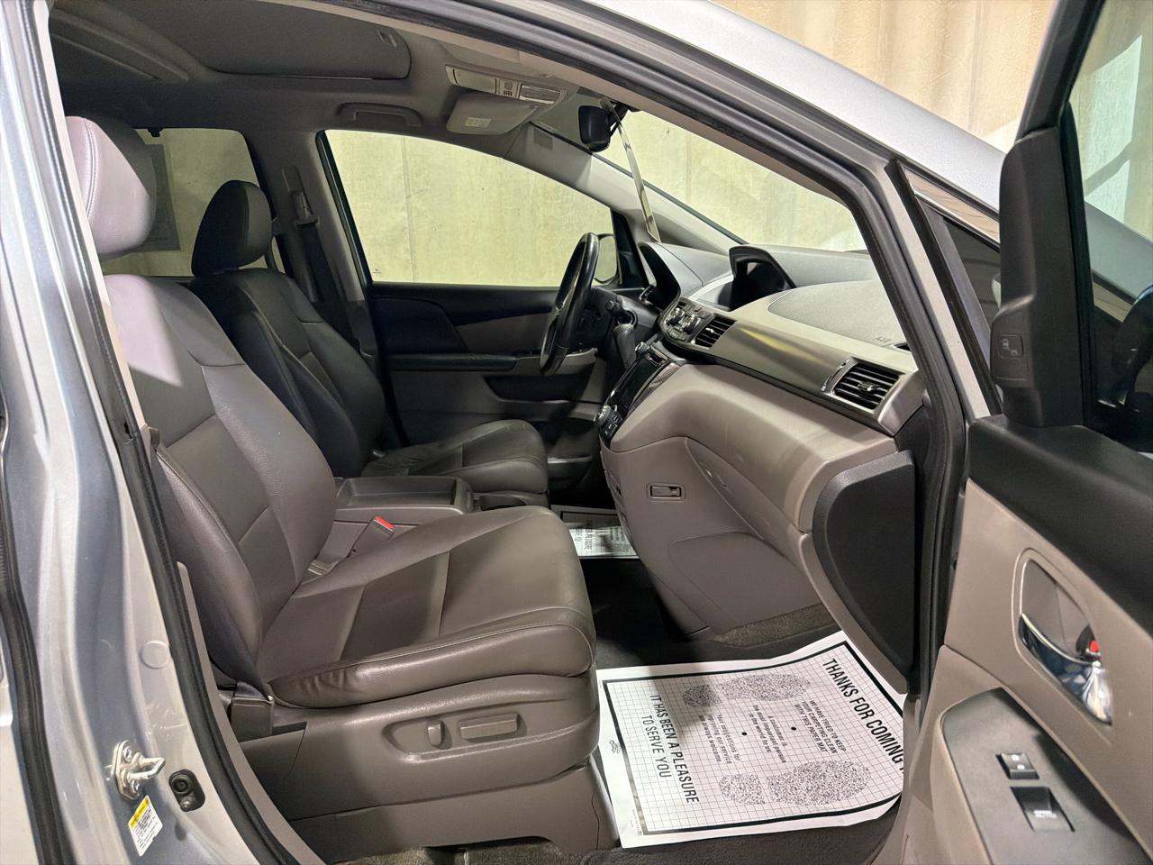 Honda Odyssey 5dr Touring Elite 2016