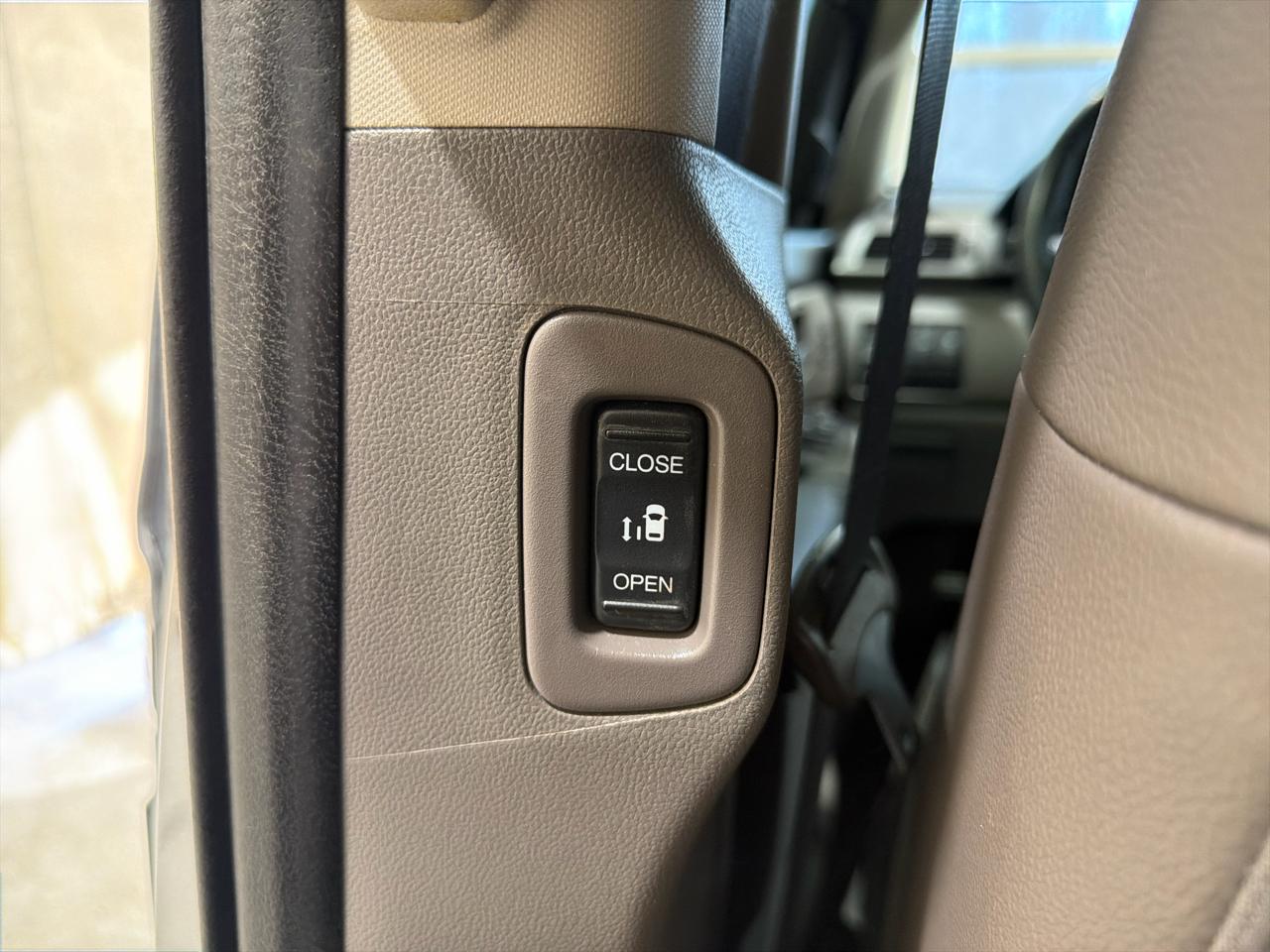 Honda Odyssey 5dr Touring Elite 2016