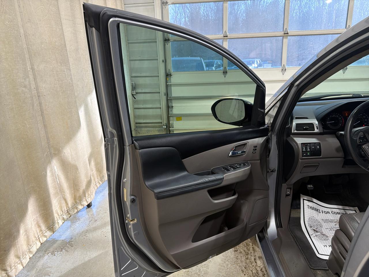 Honda Odyssey 5dr Touring Elite 2016