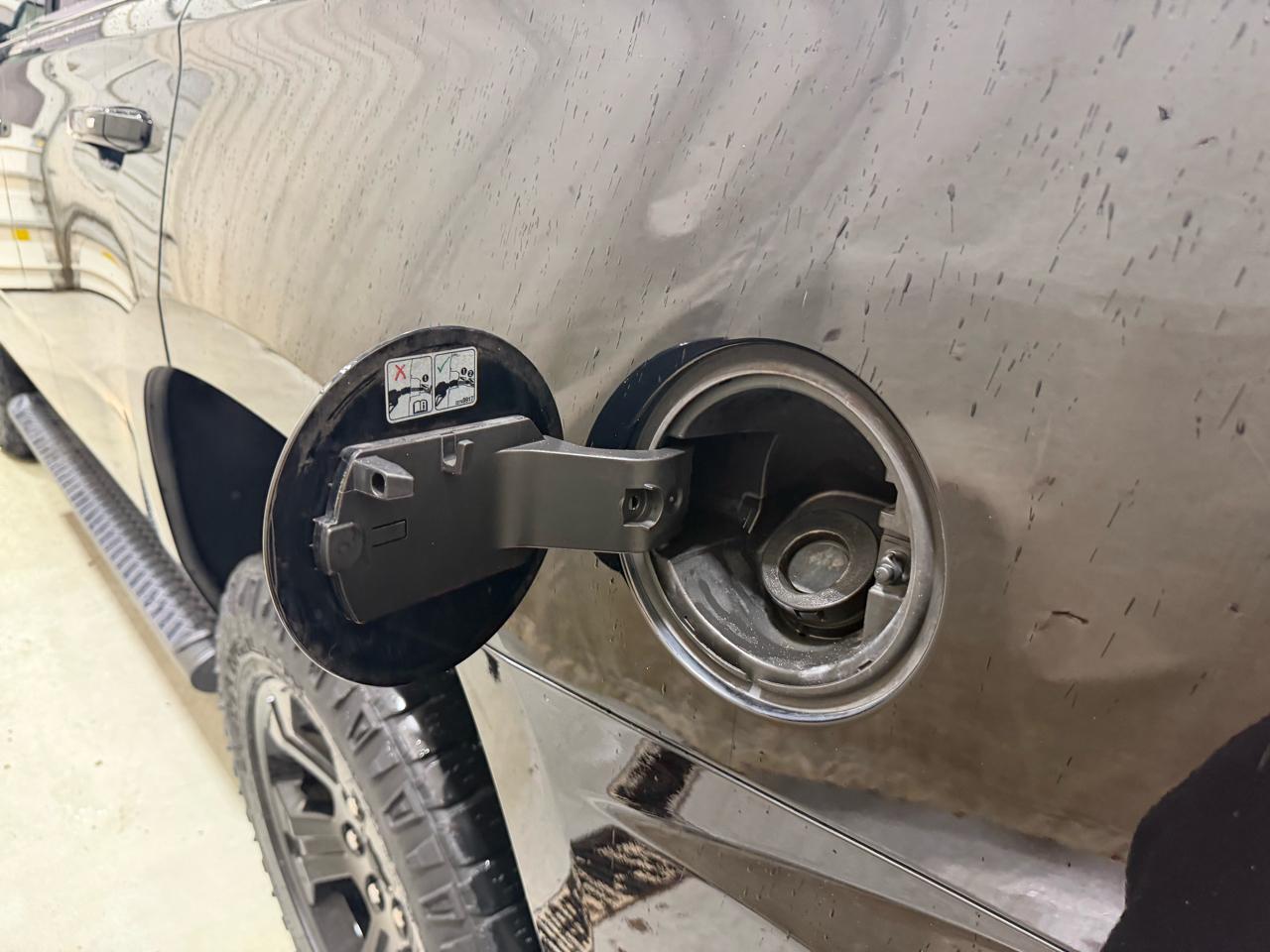 Chevrolet Tahoe 4WD 4dr Z71 2017