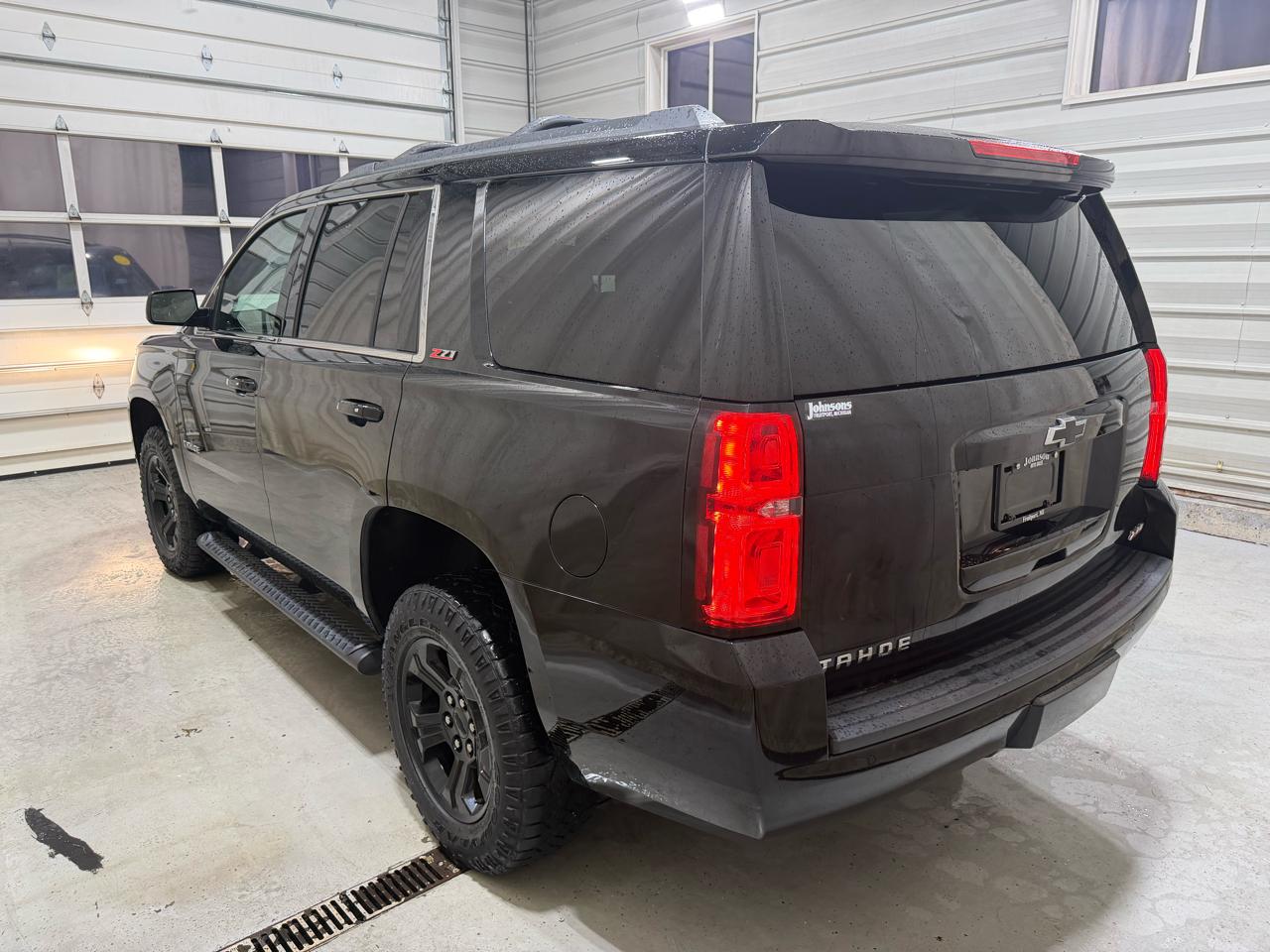 Chevrolet Tahoe 4WD 4dr Z71 2017