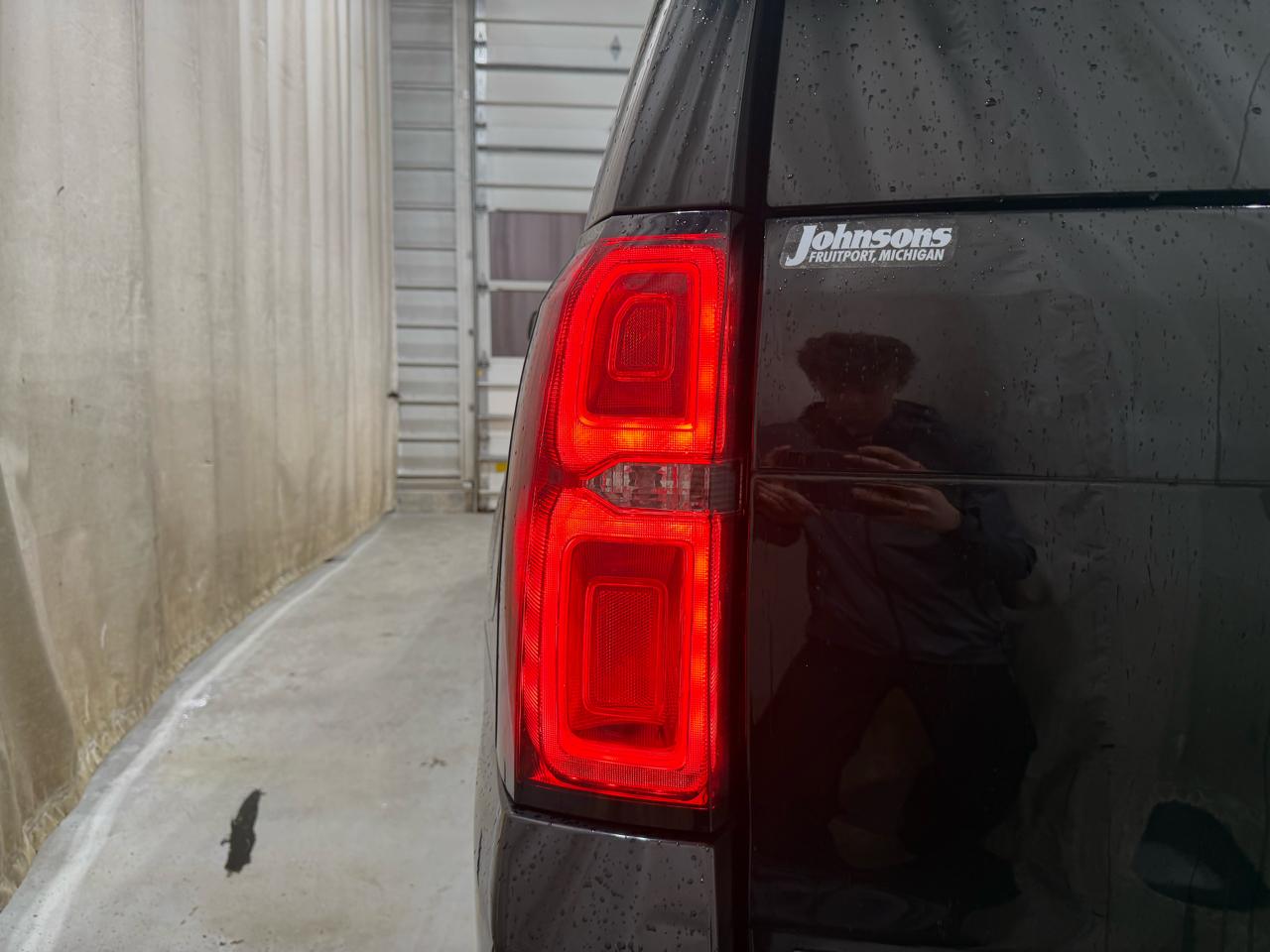 Chevrolet Tahoe 4WD 4dr Z71 2017