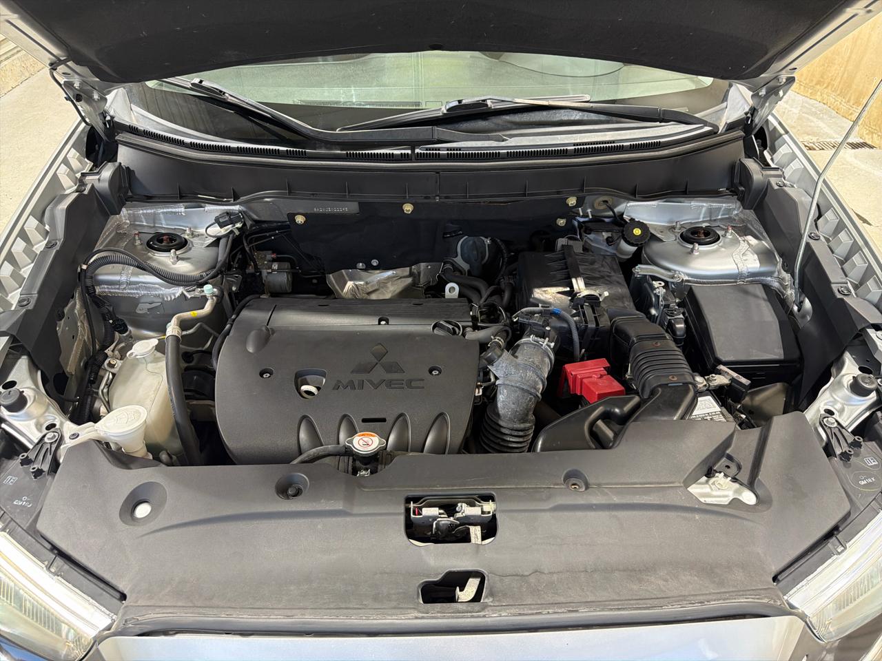 Mitsubishi Outlander Sport ES 2.0 CVT 2018