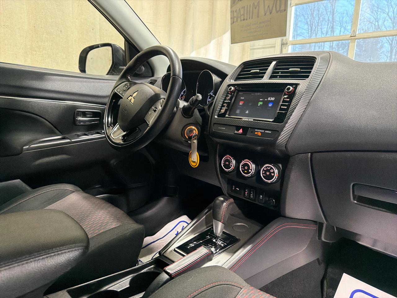 Mitsubishi Outlander Sport ES 2.0 CVT 2018