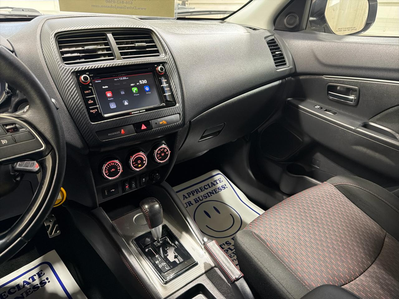 Mitsubishi Outlander Sport ES 2.0 CVT 2018