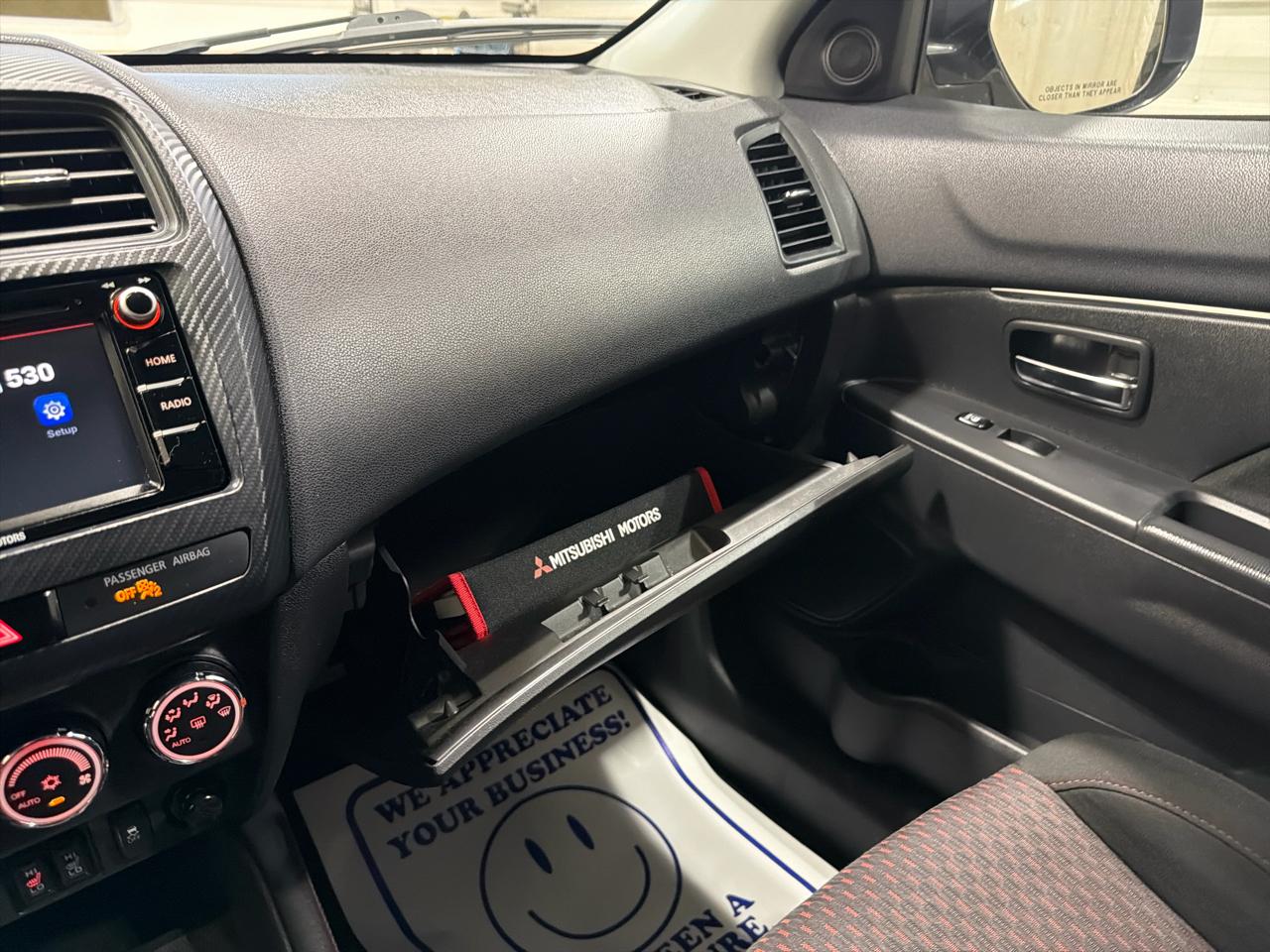 Mitsubishi Outlander Sport ES 2.0 CVT 2018