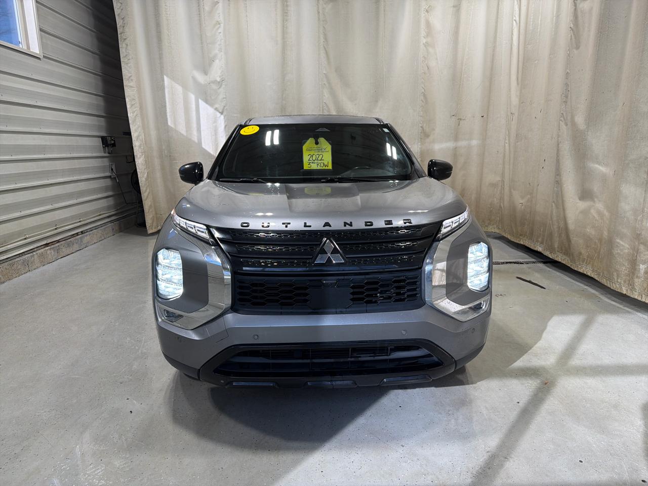 Mitsubishi Outlander SE FWD *Ltd Avail* 2022