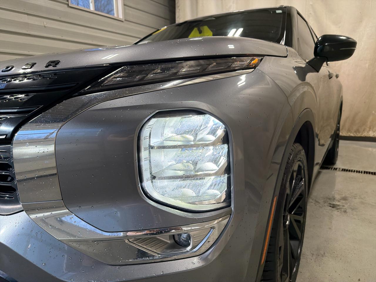 Mitsubishi Outlander SE FWD *Ltd Avail* 2022