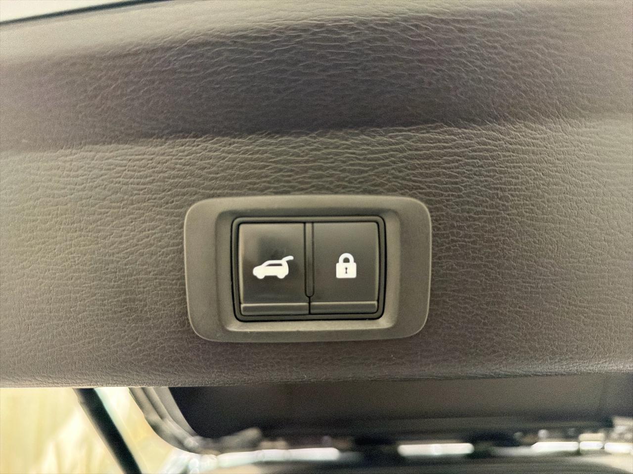 Mitsubishi Outlander SE FWD *Ltd Avail* 2022