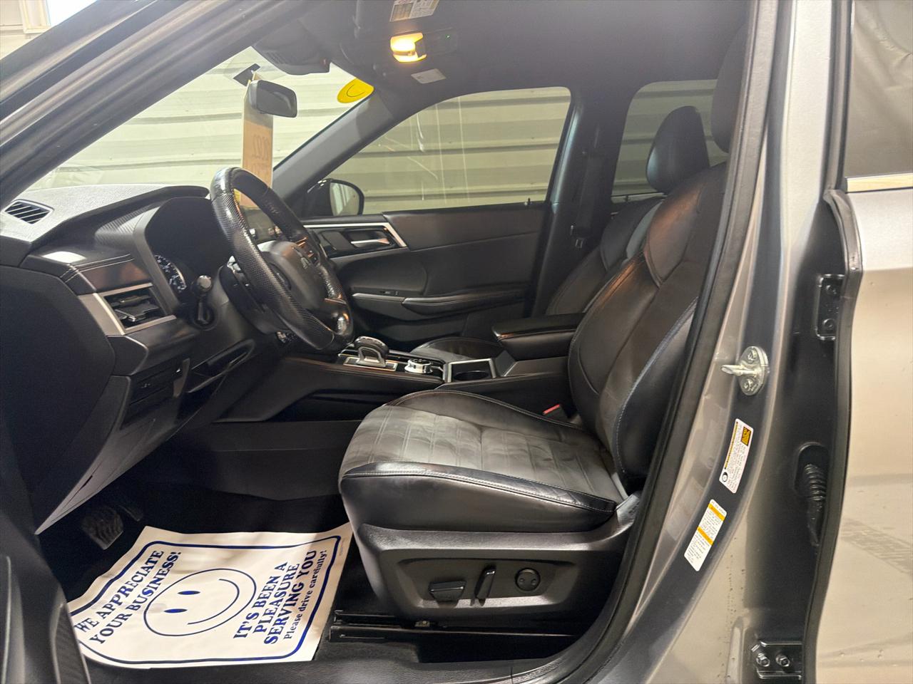 Mitsubishi Outlander SE FWD *Ltd Avail* 2022