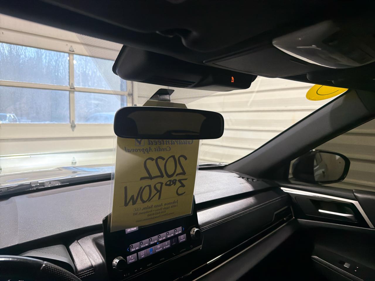 Mitsubishi Outlander SE FWD *Ltd Avail* 2022