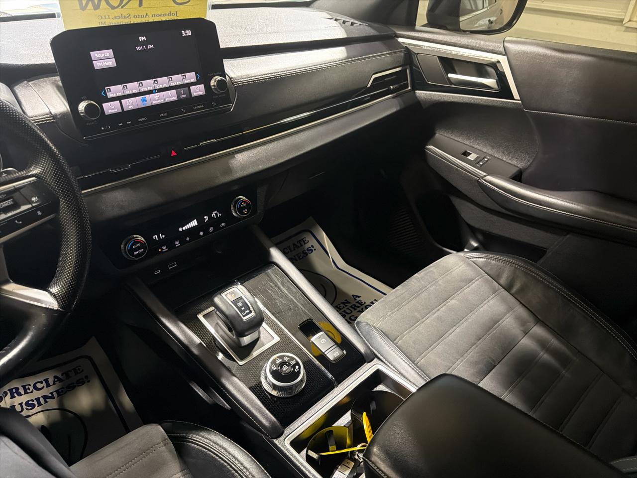 Mitsubishi Outlander SE FWD *Ltd Avail* 2022