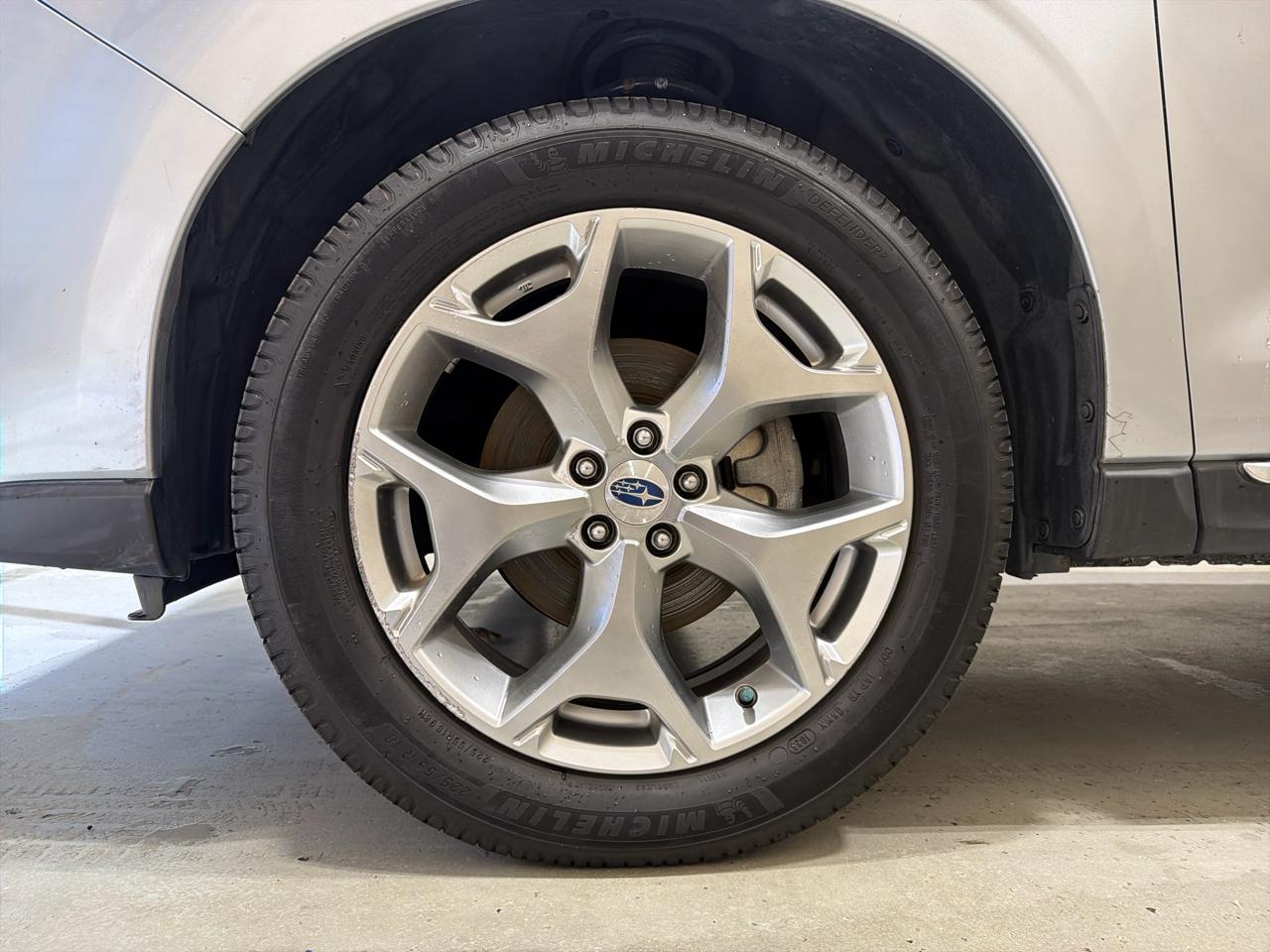 Subaru Forester 2.5i Touring CVT 2018