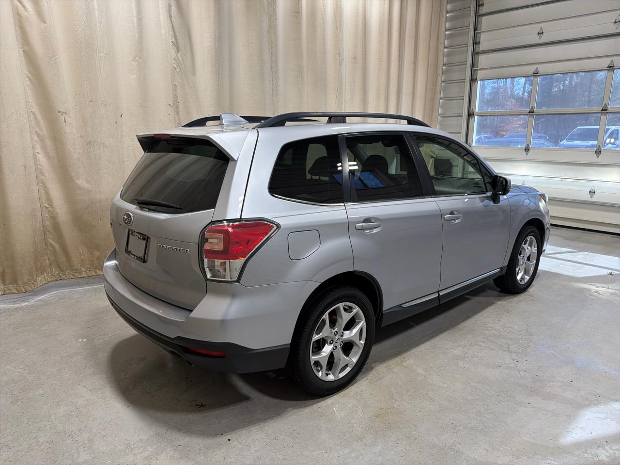 Subaru Forester 2.5i Touring CVT 2018