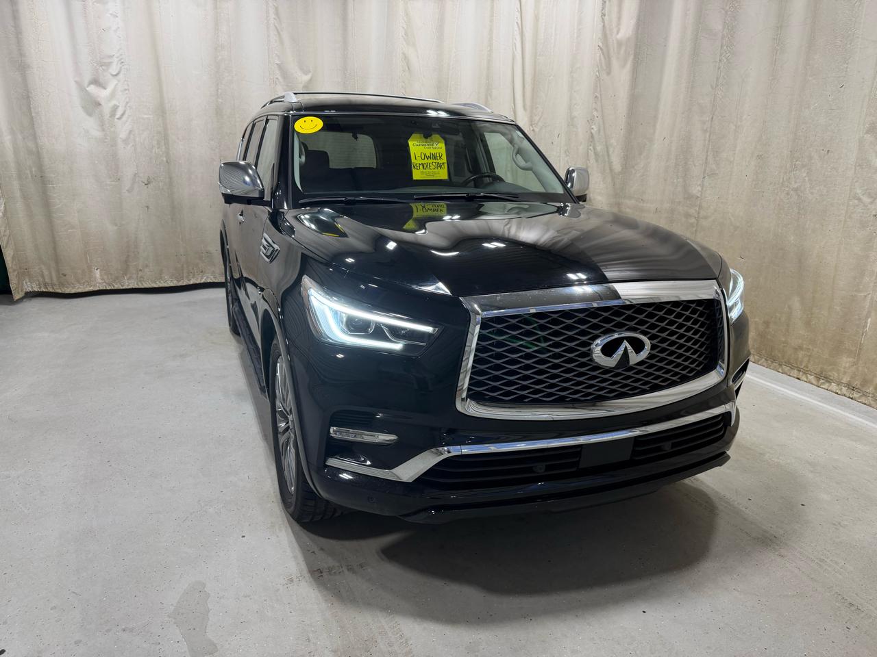Infiniti QX80 LUXE AWD 2019