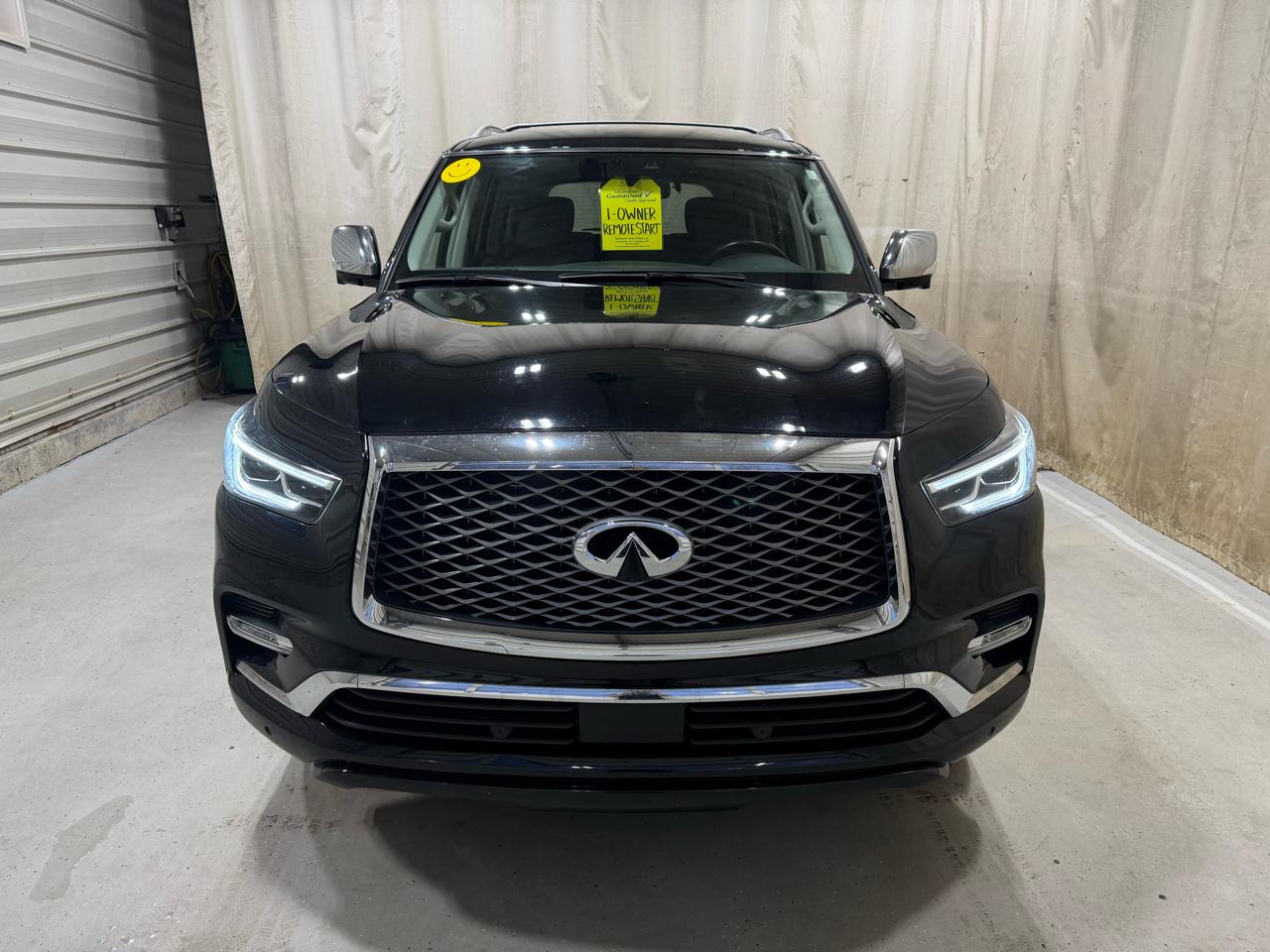 Infiniti QX80 LUXE AWD 2019