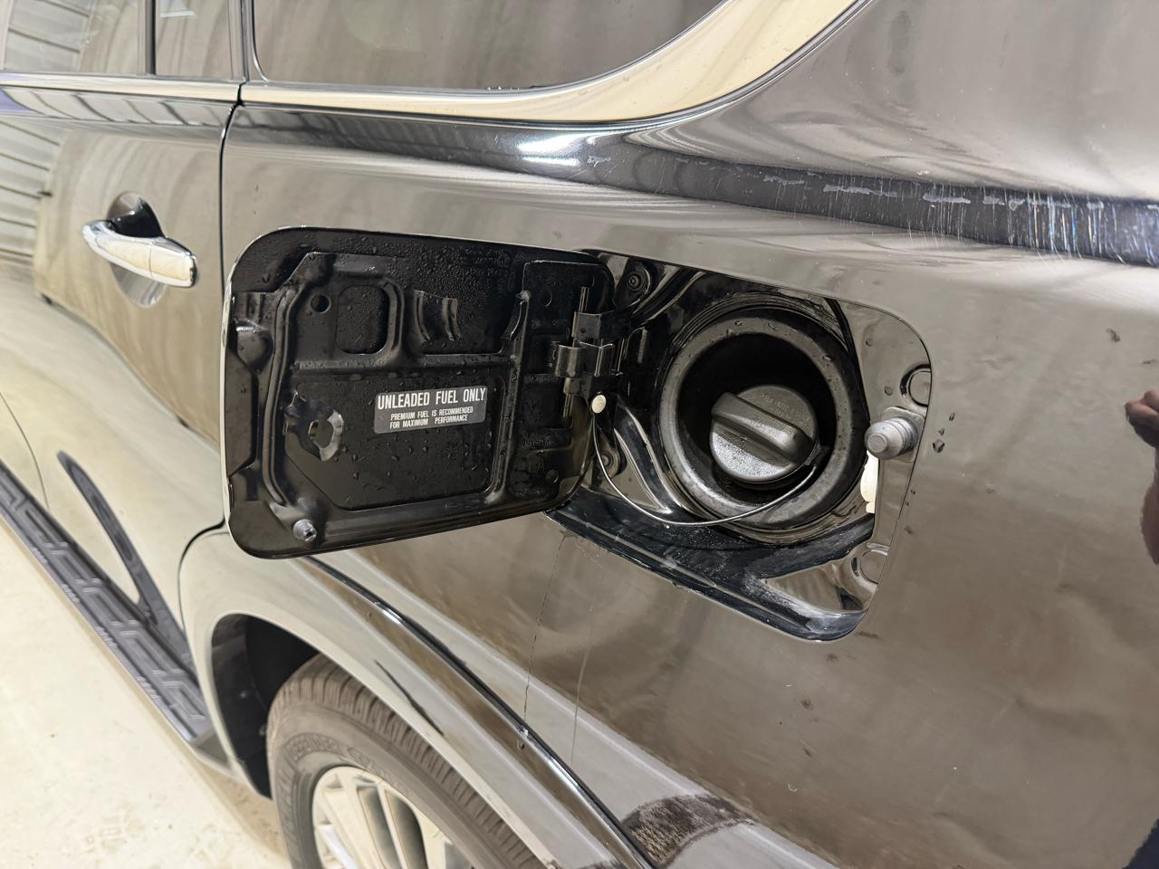 Infiniti QX80 LUXE AWD 2019