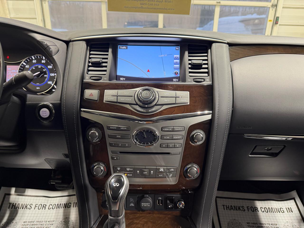 Infiniti QX80 LUXE AWD 2019