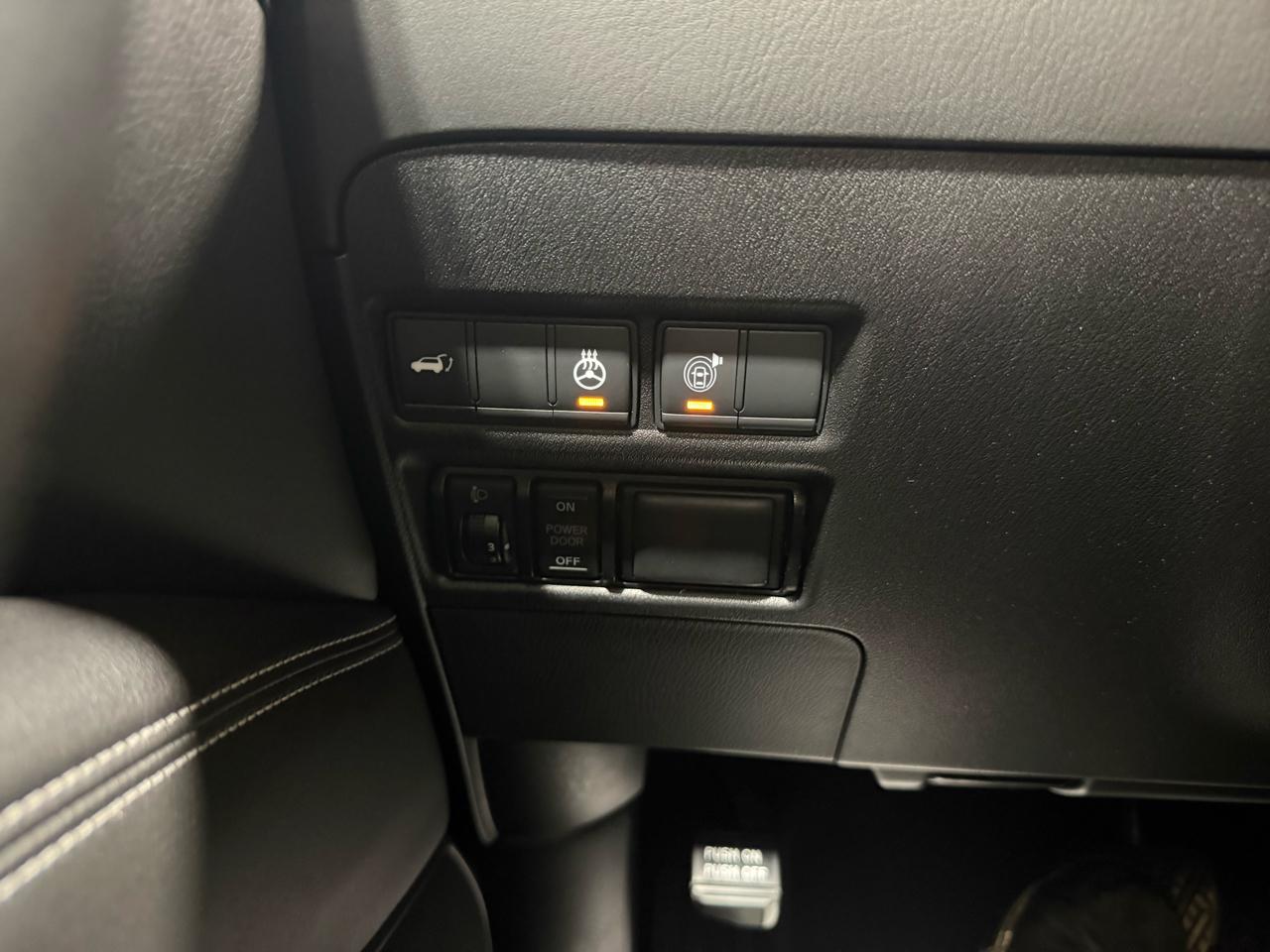 Infiniti QX80 LUXE AWD 2019