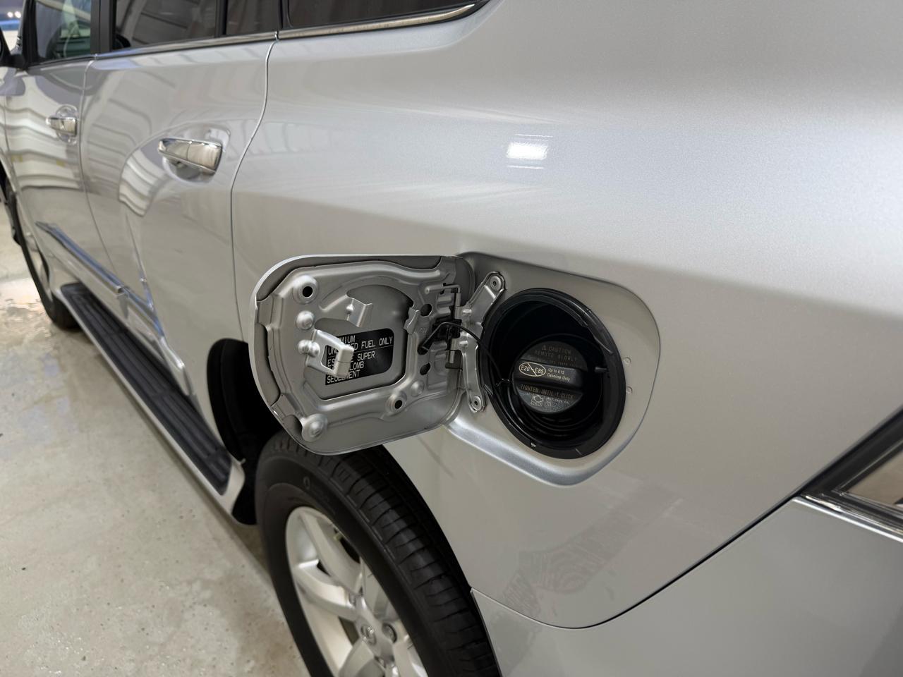 Lexus GX 460 4WD 4dr Premium 2015