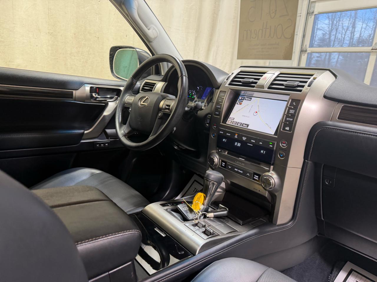 Lexus GX 460 4WD 4dr Premium 2015