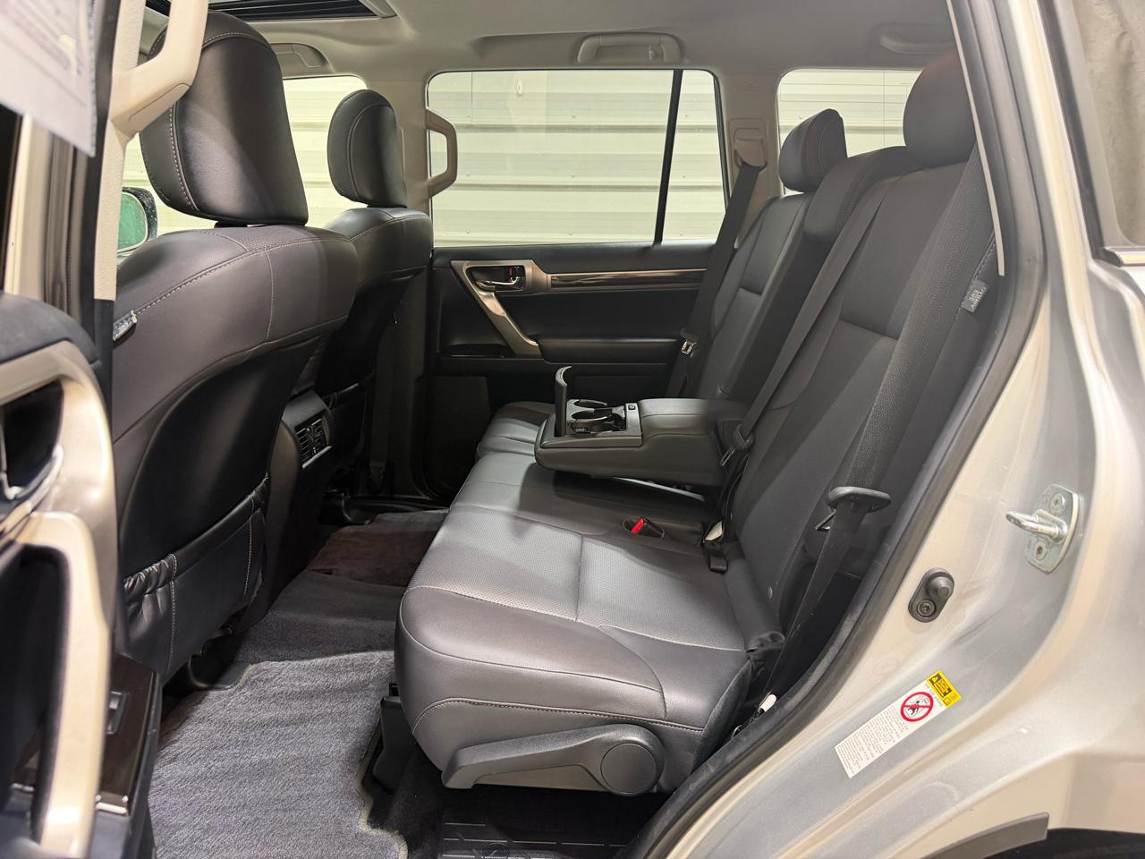 Lexus GX 460 4WD 4dr Premium 2015