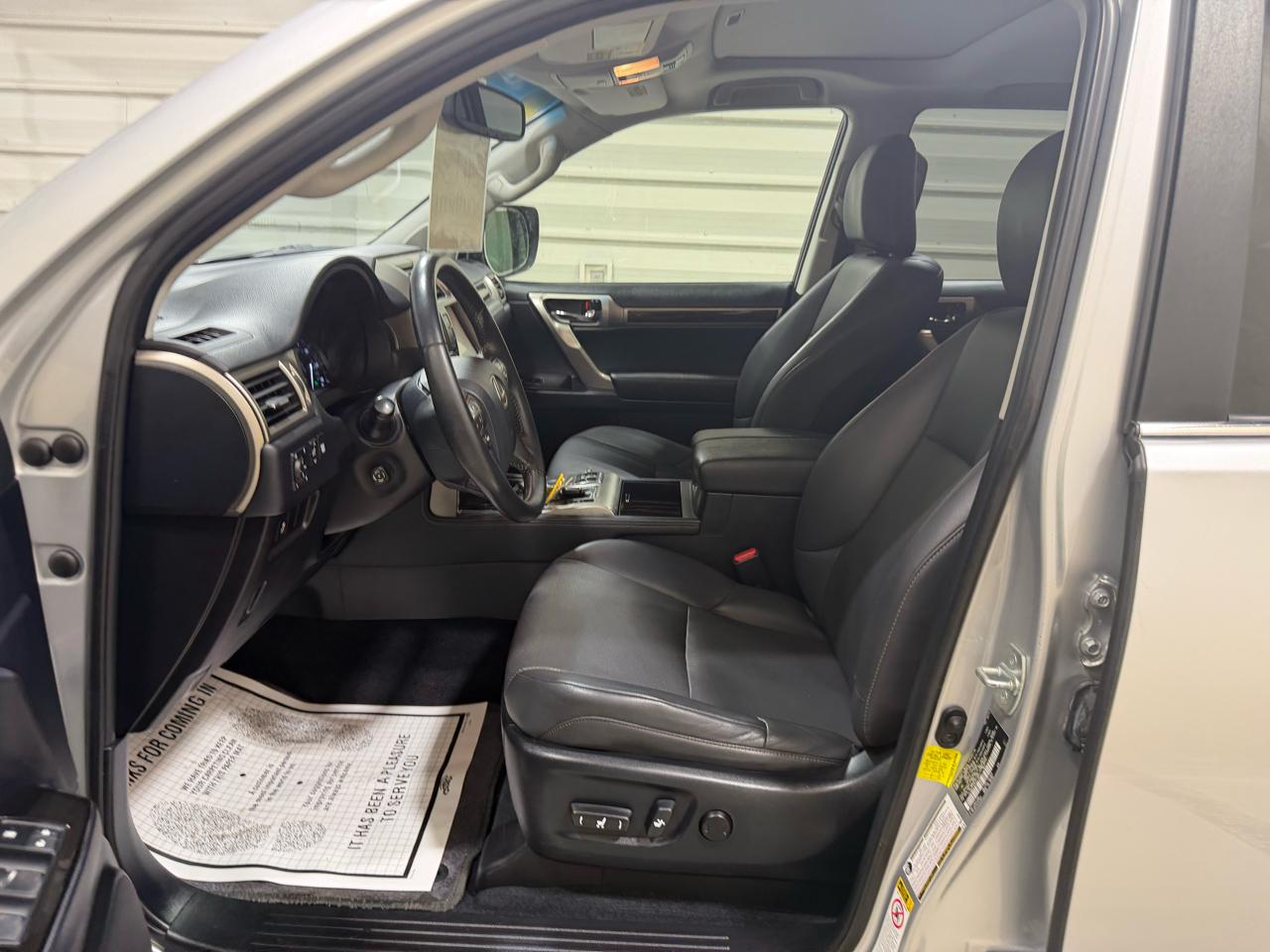 Lexus GX 460 4WD 4dr Premium 2015