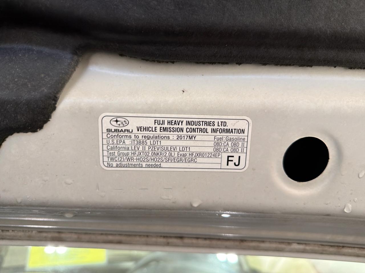 Subaru Crosstrek 2.0i Premium Manual 2017