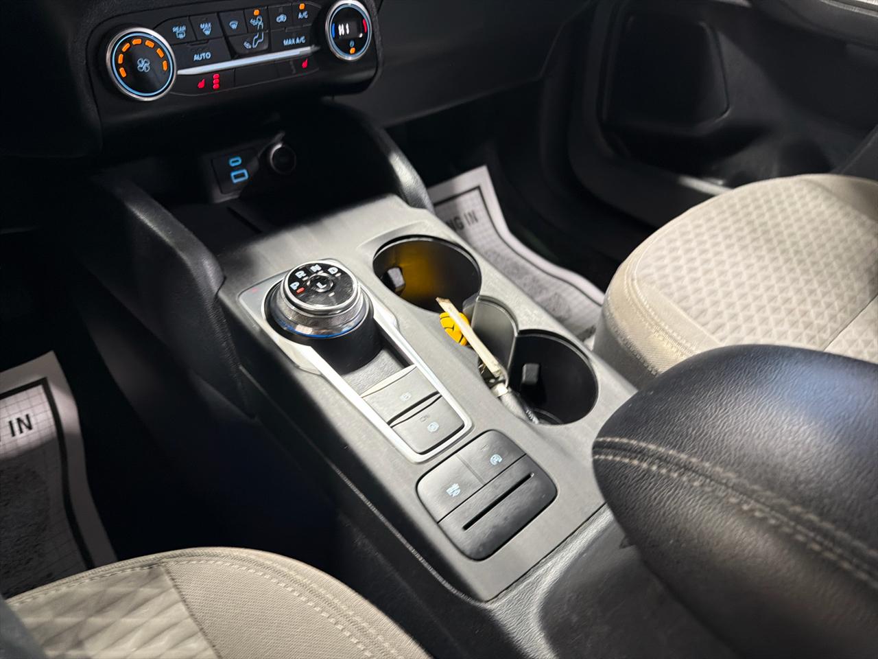 Ford Escape SE FWD 2020