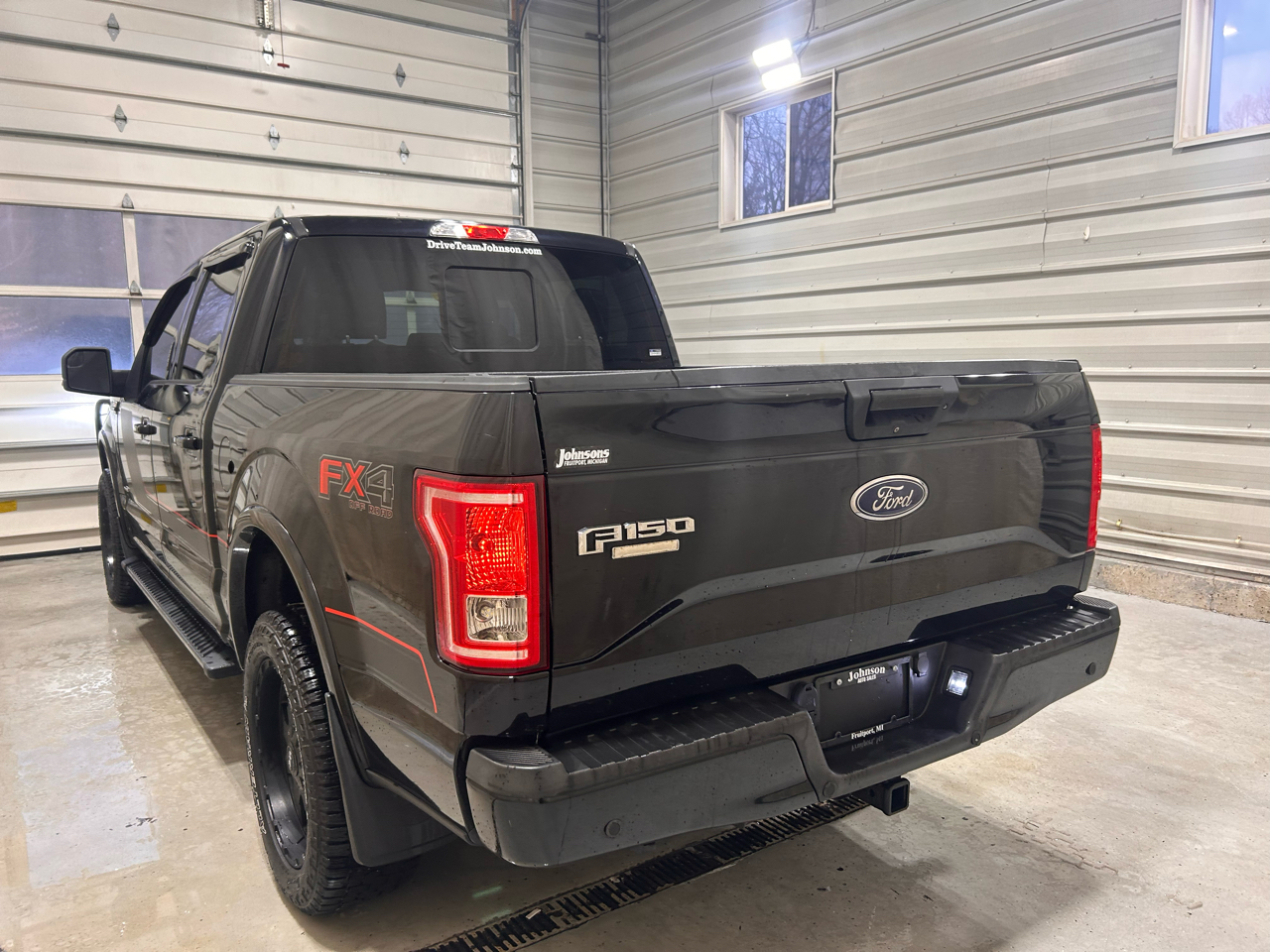 Ford F-150 4WD SuperCrew 150" FX4 2016