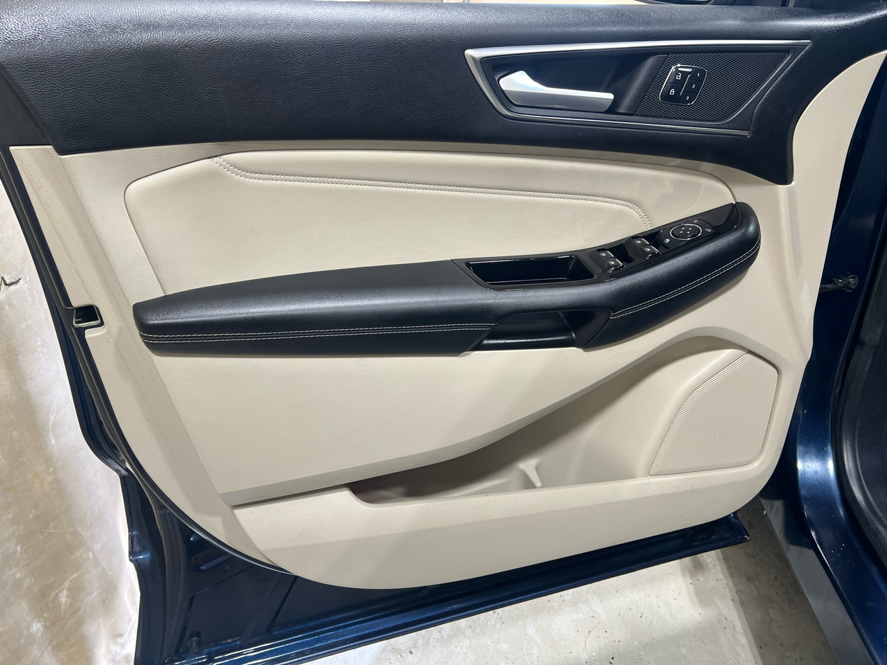 Ford Edge Titanium FWD 2017