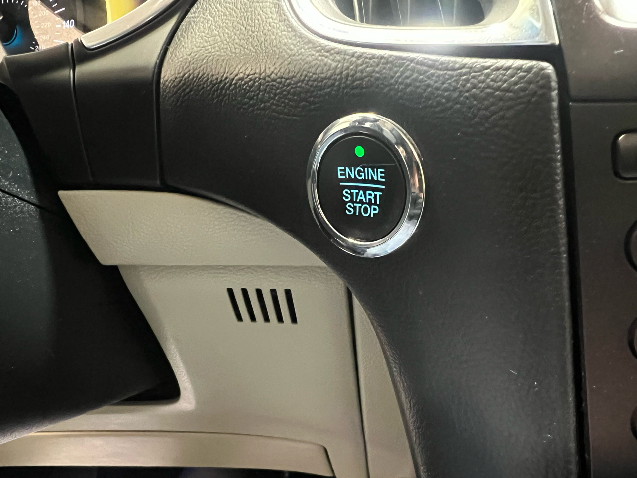 Ford Edge Titanium FWD 2017